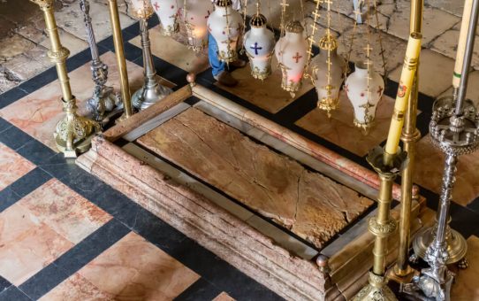 Dios también trabaja desde el silencio